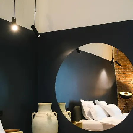 27 Ap Romantic Nest *