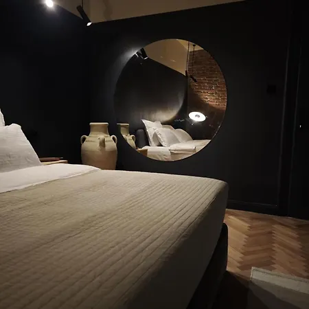 27 Ap Romantic Nest